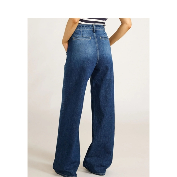 Free Assembly High Rise Wide Leg Jeans - Picture 3 of 7